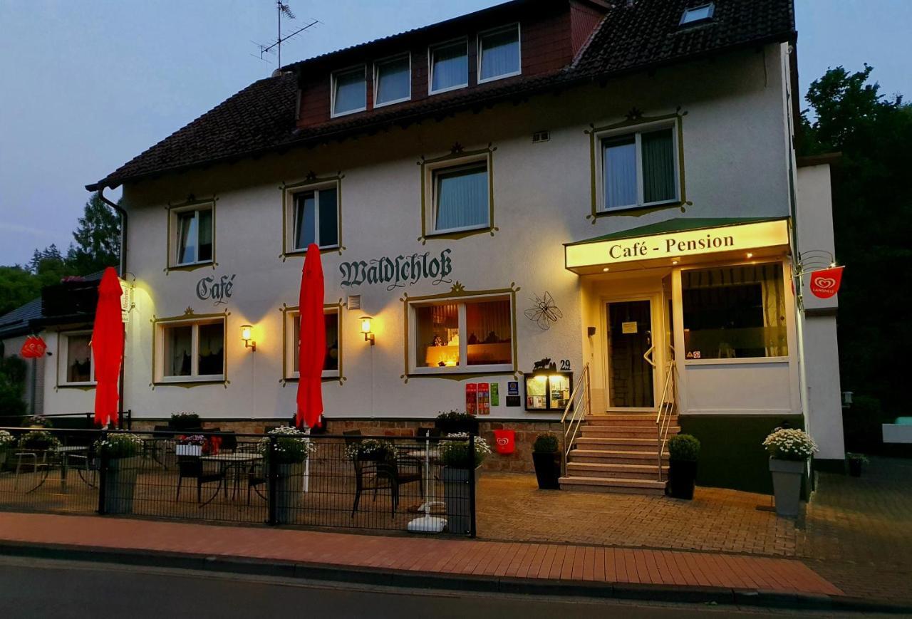 Pension Waldschloss Holzminden Exteriör bild